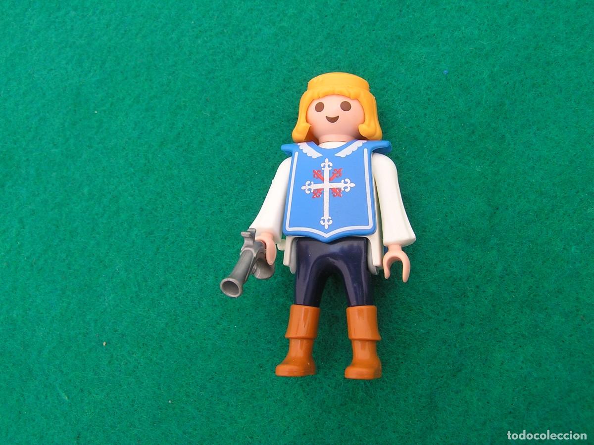 Playmobil: Mosquetero Playmobil con pistola.