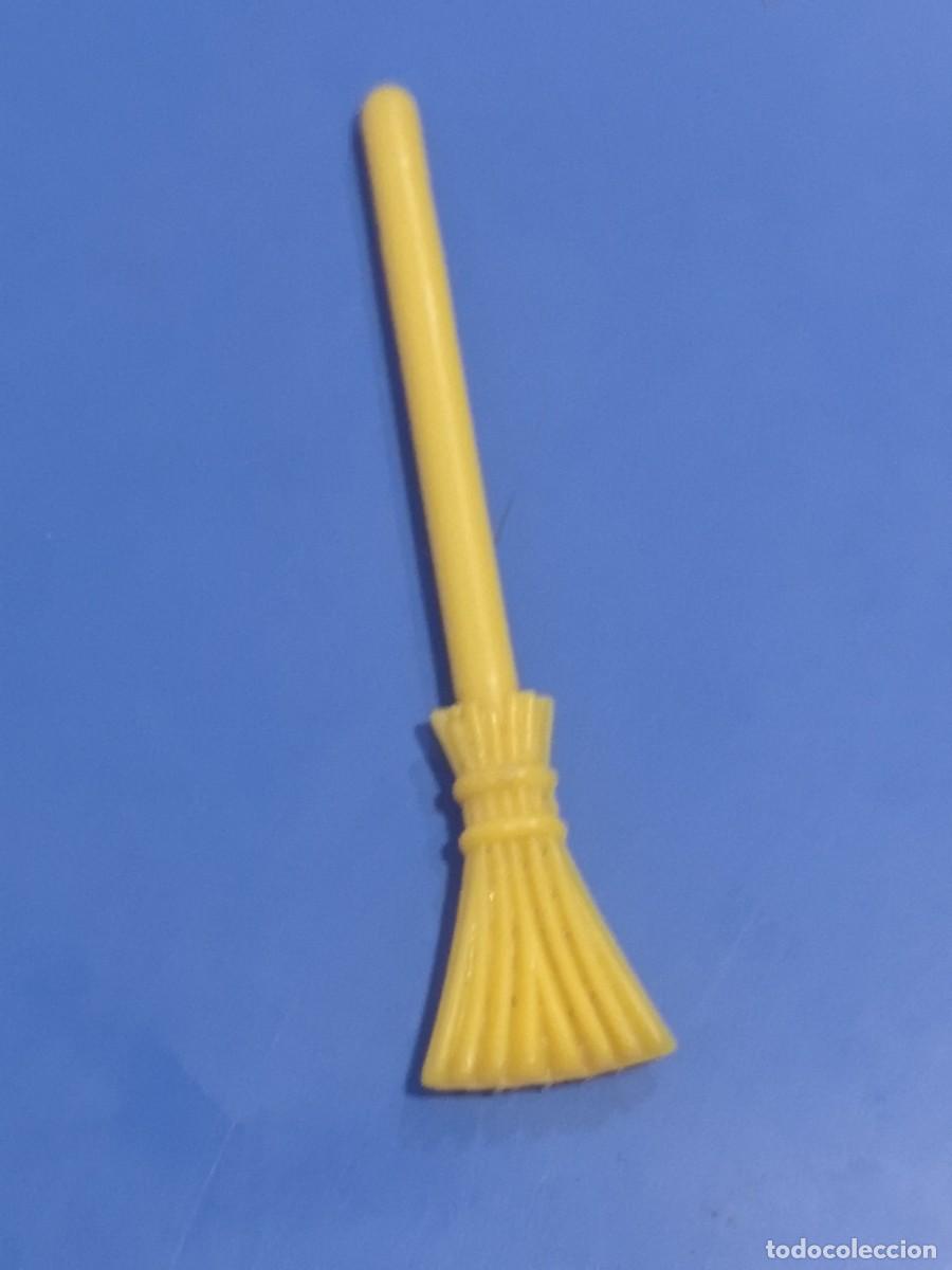 Playmobil: Playmobil escoba amarilla bruja granja medieval complementos Neu