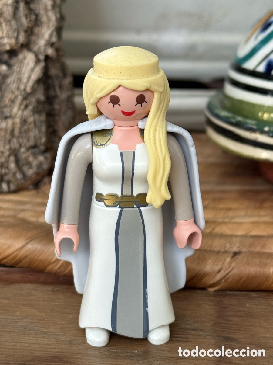Playmobil: Figura Playmobil Astrid &ndash; C&oacute;mo entrenar a tu drag&oacute;n