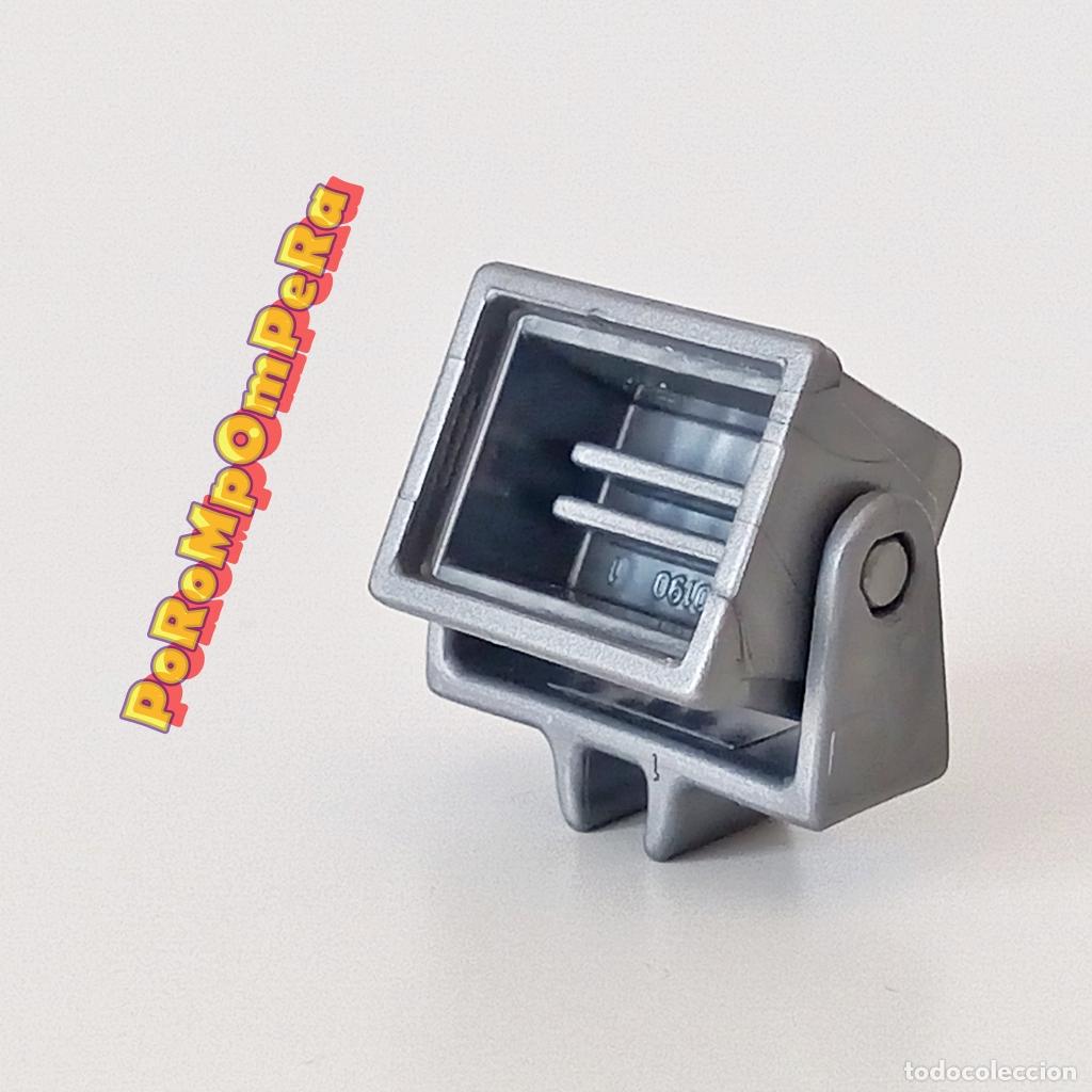 Playmobil: PLAYMOBIL foco plateado con enganche basculante similar 4468 5421 luz iluminaci&oacute;n U2