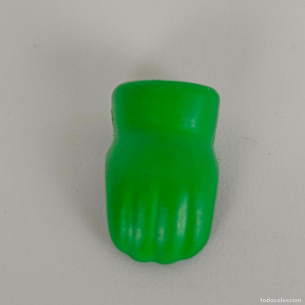 Playmobil: ACCESORIO PLAYMOBIL. GUANTE, MANOPLA ADULTO COLOR VERDE. Moto nieve etc