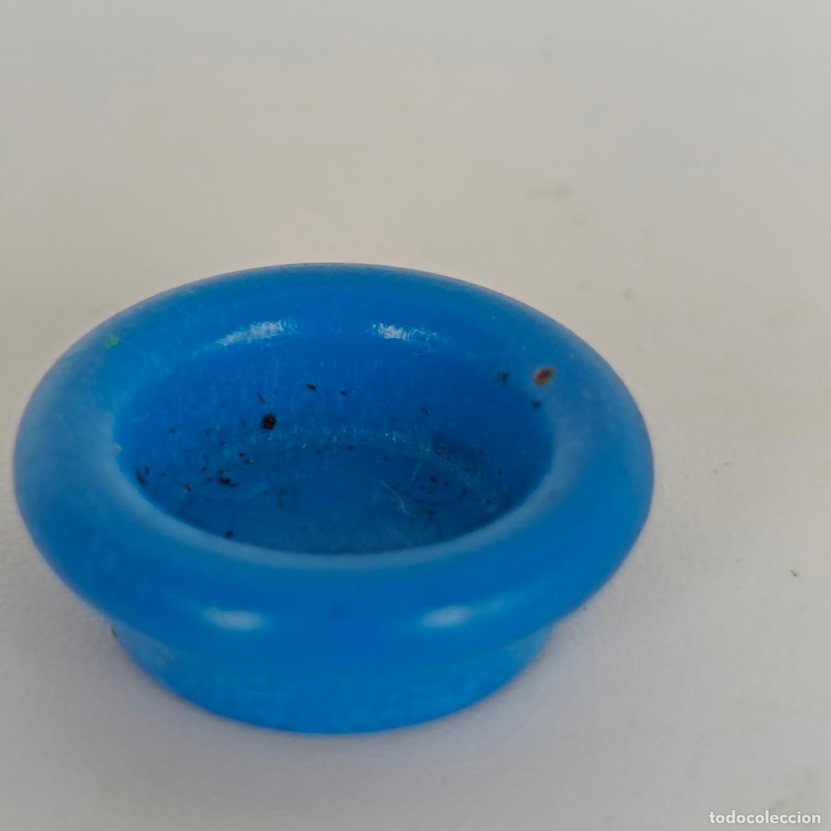 Playmobil: ACCESORIO PLAYMOBIL. CUENCO, ARENERO, COMEDERO PEQUE&Ntilde;O COLOR AZUL. REF ANIMALES