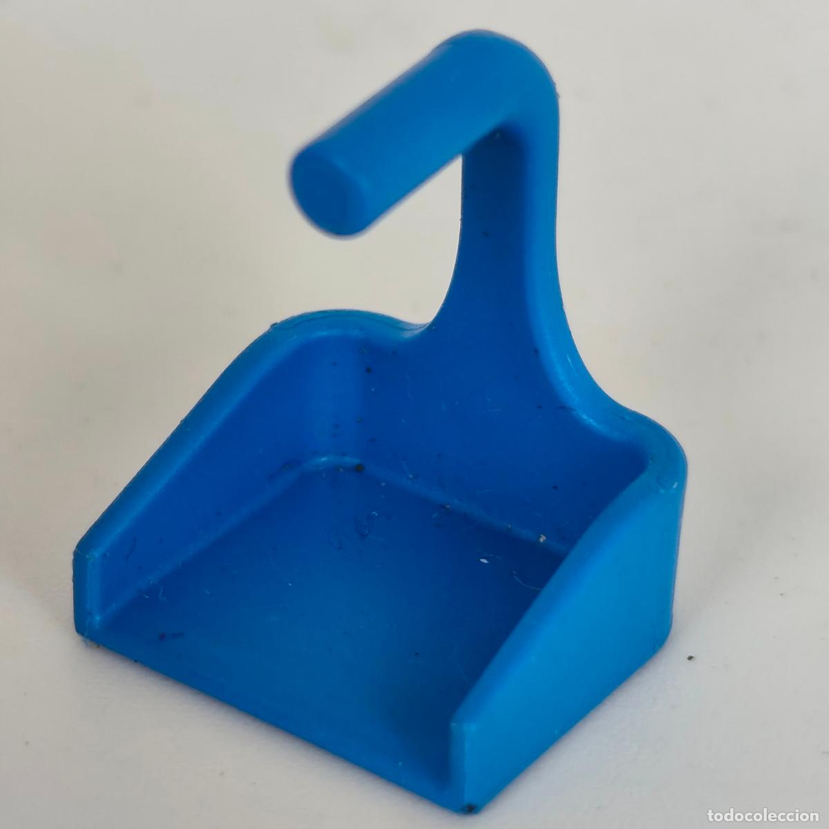 Playmobil: Playmobil Recogedor para hipica granja Jard&iacute;n Huerto azul 6120