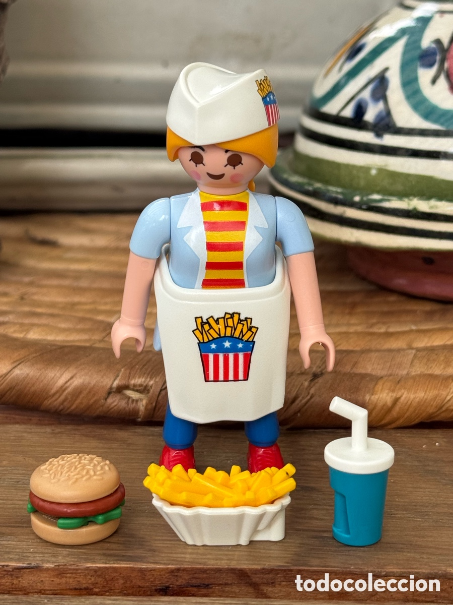 Playmobil: PLAYMOBIL camarera de hamburgueser&iacute;a con accesorios