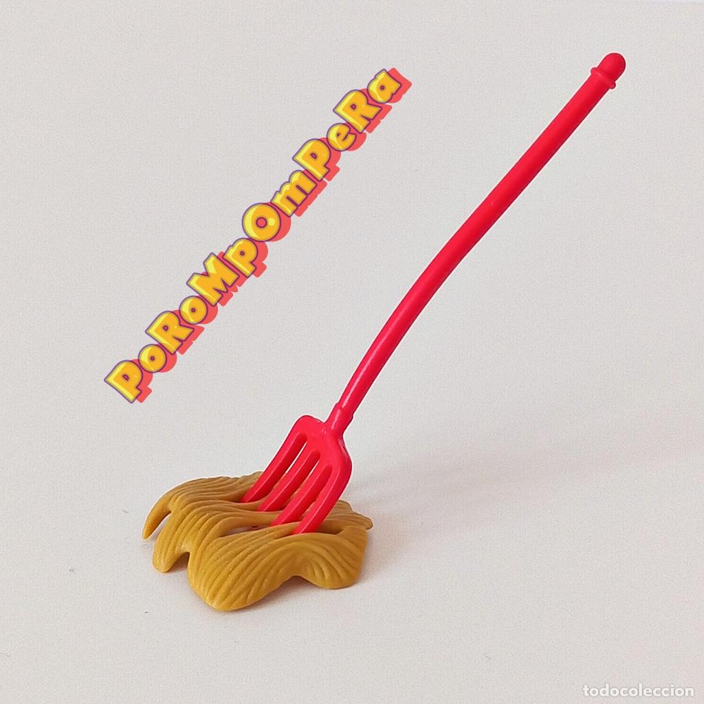 Playmobil: PLAYMOBIL rastrillo rojo + heno pasto paja granja granjero bel&eacute;n medieval oeste horquilla U3