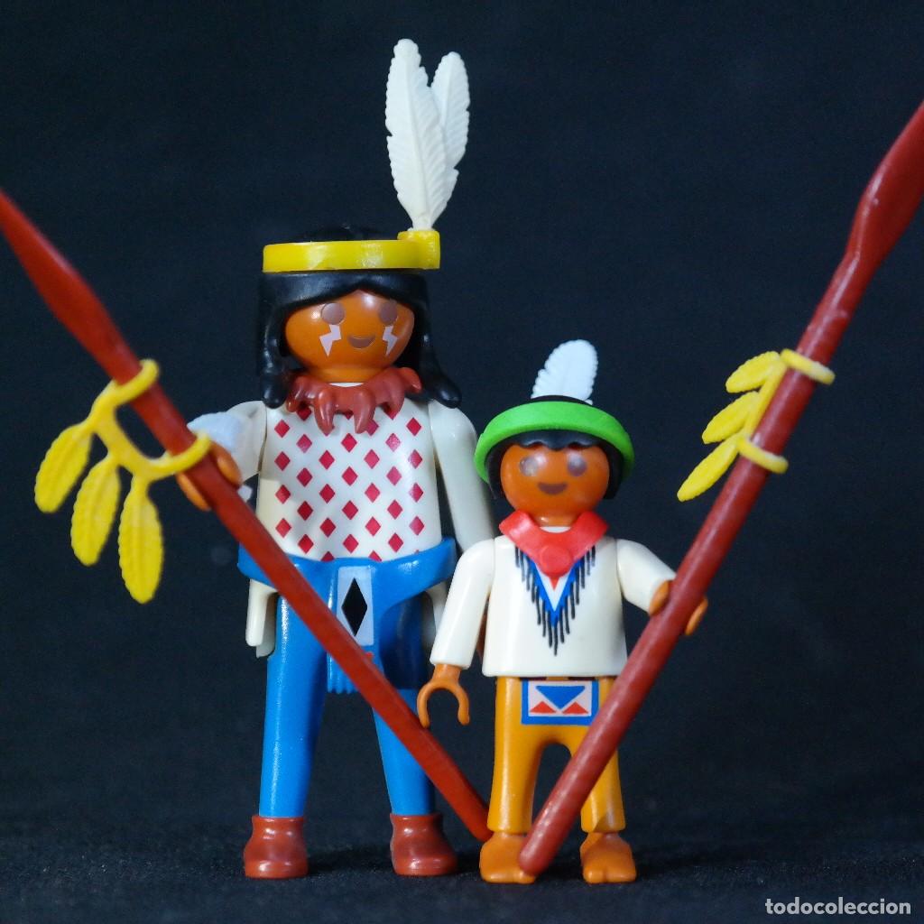 Playmobil: Playmobil padre con hijo indios ☼