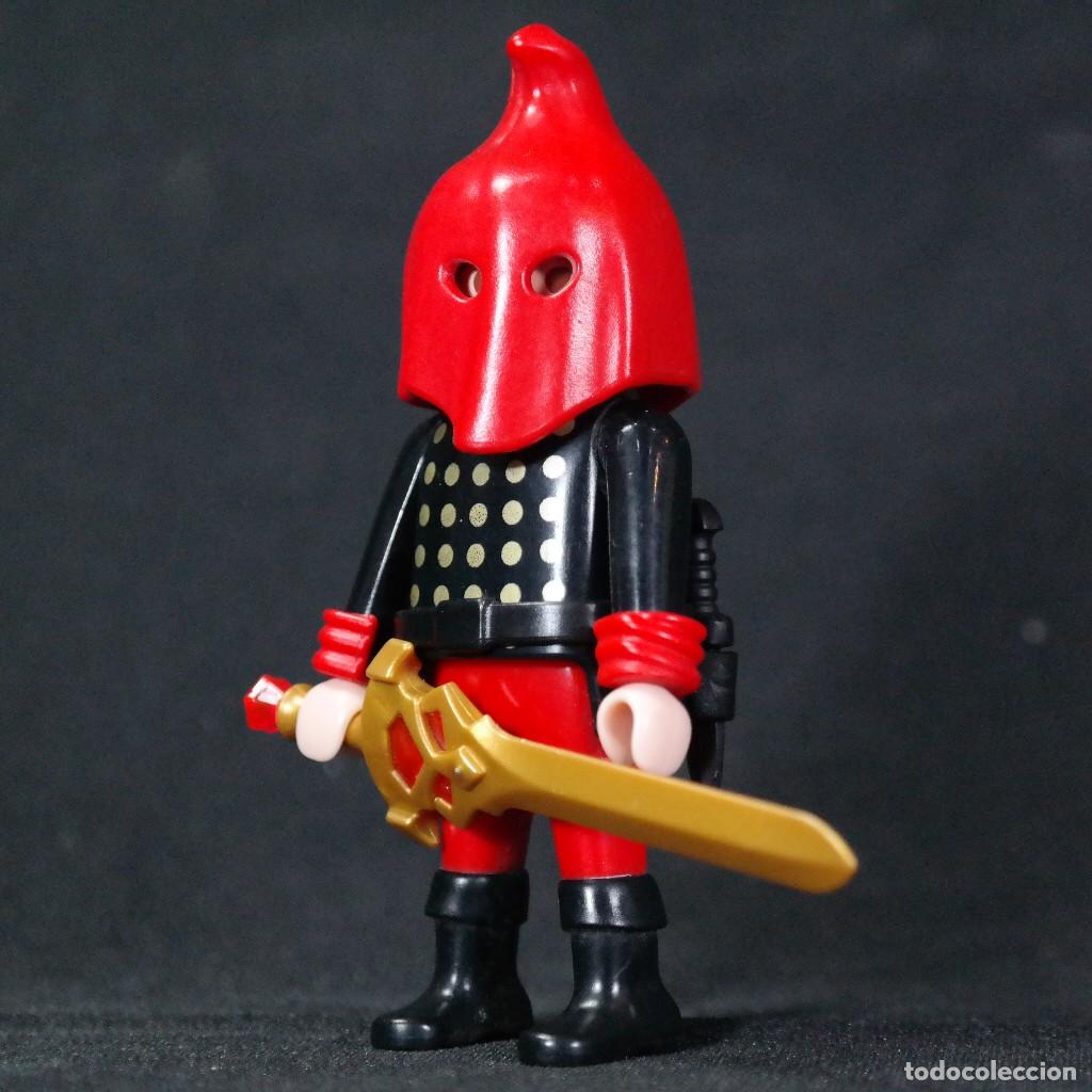 Playmobil: Playmobil verdugo con capucha roja ☼