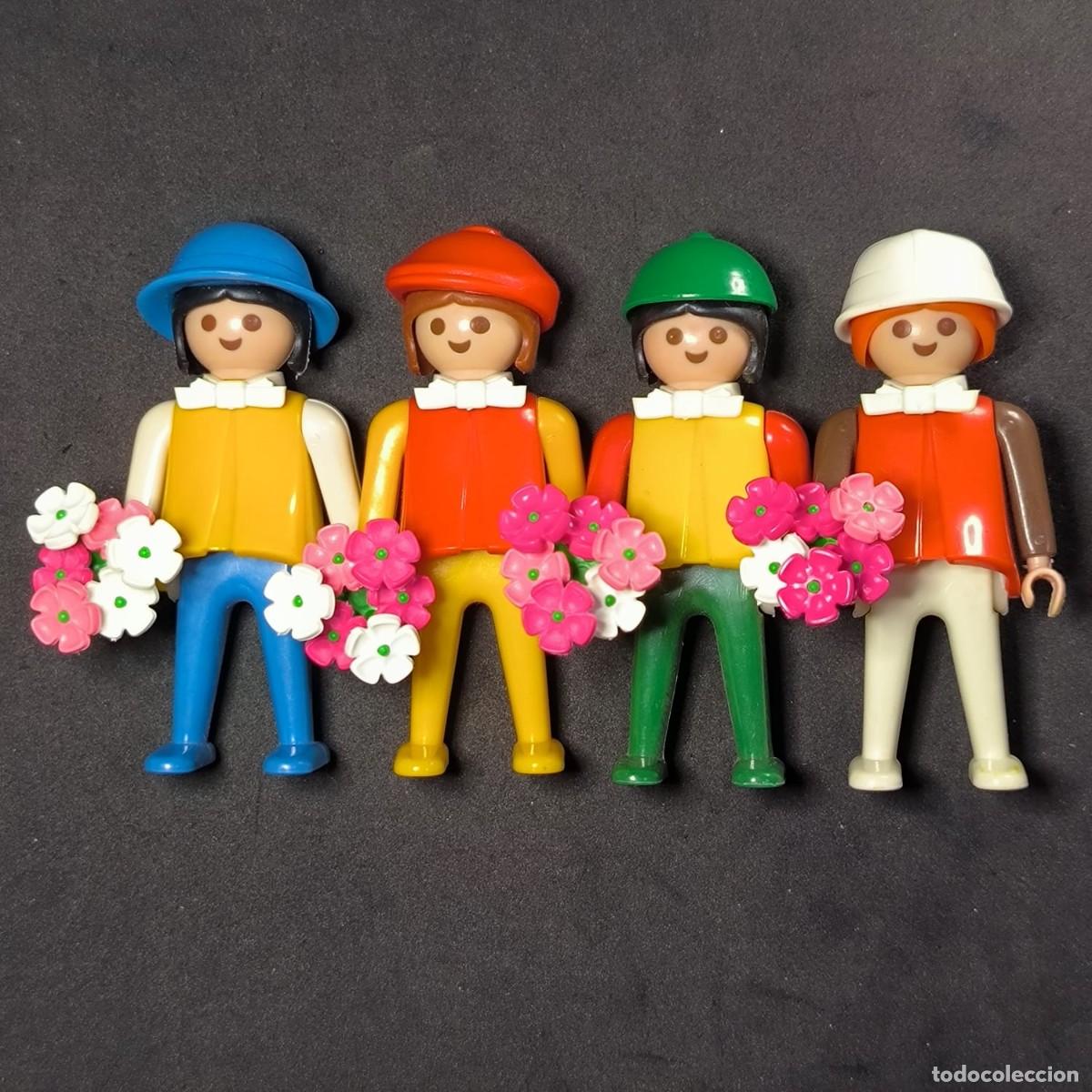 Playmobil: Playmobil 4 mujeres con flores ☼