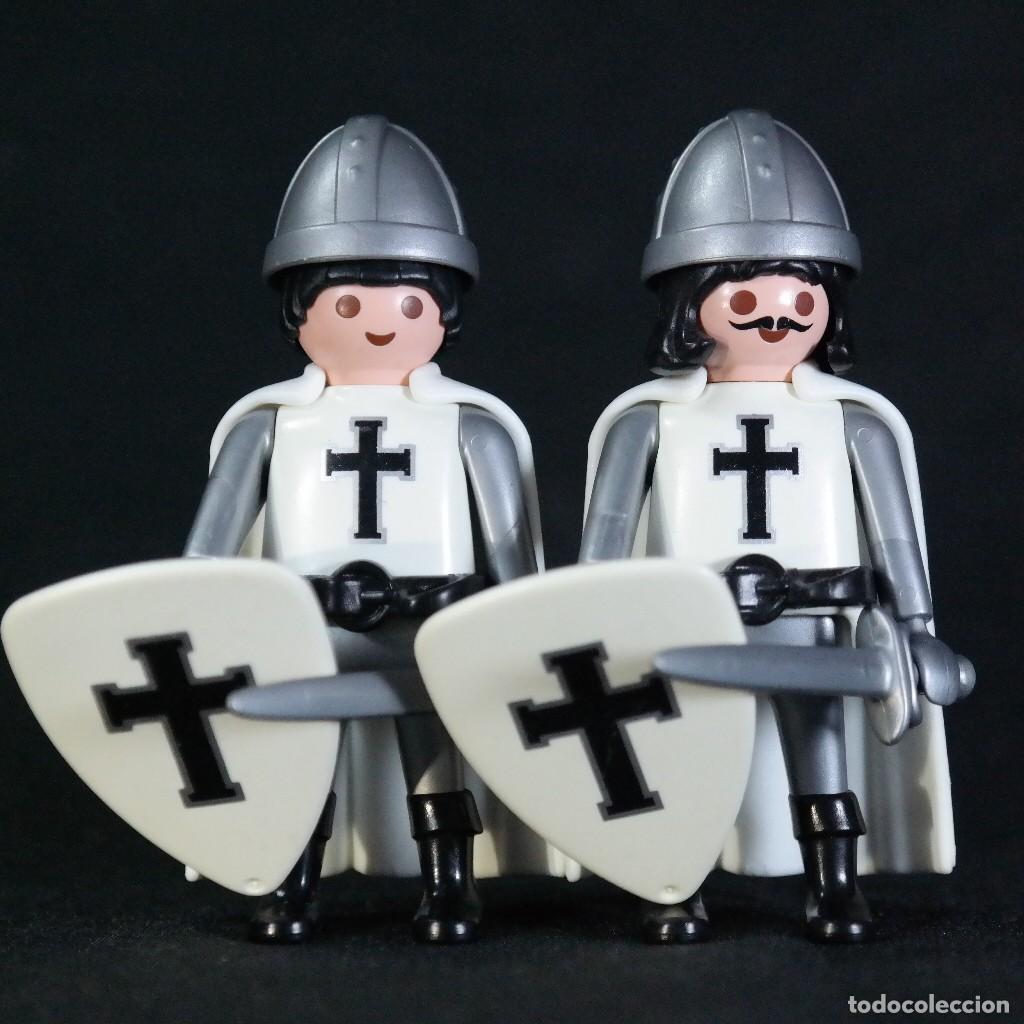 Playmobil: Playmobil dos caballeros cruzados con capas largas ☼