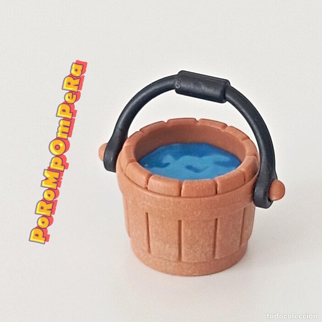 Playmobil: PLAYMOBIL cubo marr&oacute;n madera lleno de agua medieval oeste pirata vikingo granja bel&eacute;n egipcio i8