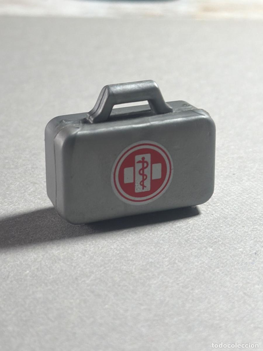 Playmobil: Cesta caja maleta malet&iacute;n cubo accesorio complemento Playmobil