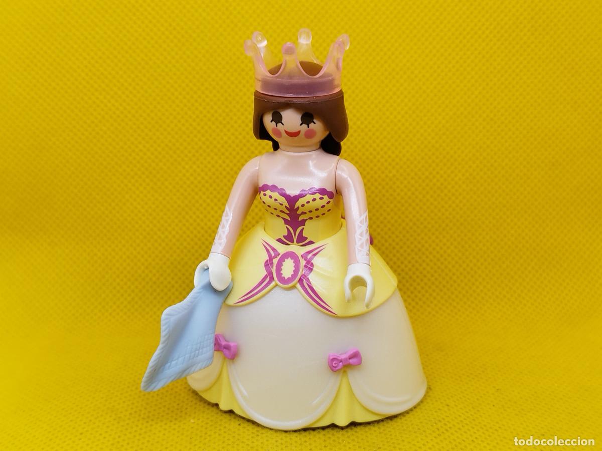 Playmobil: Playmobil Princesa medieval con pa&ntilde;uelo azul y corona rosa