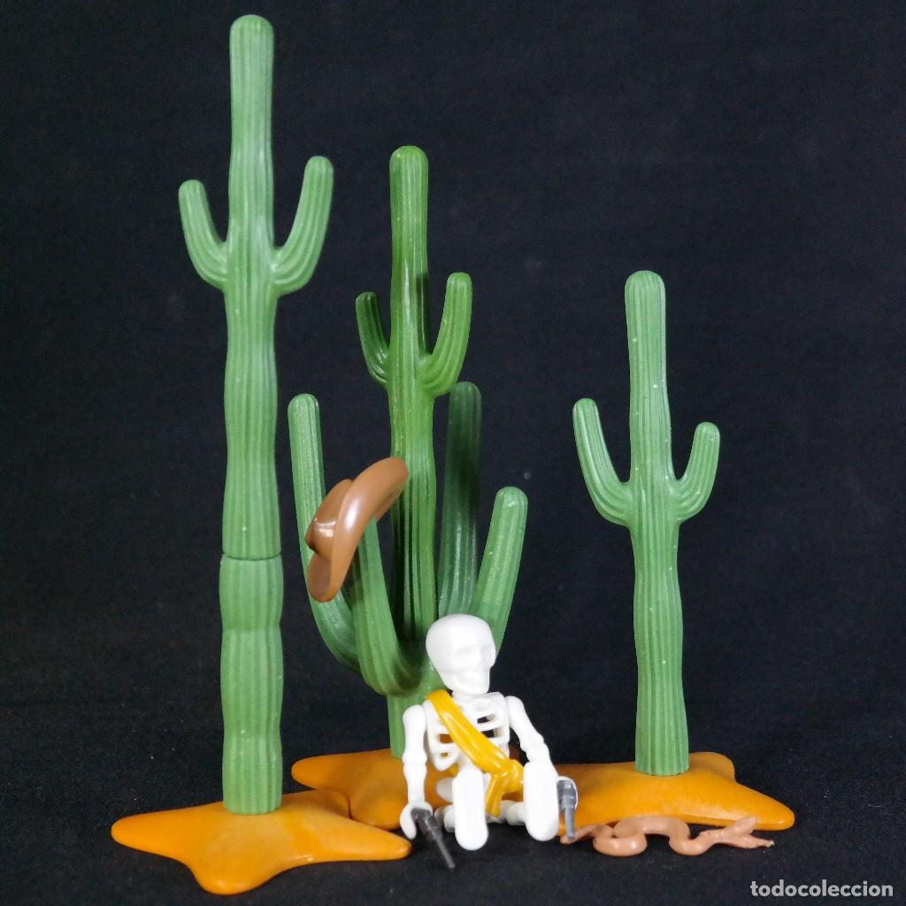 Playmobil: Playmobil esqueleto con cactuses ☼