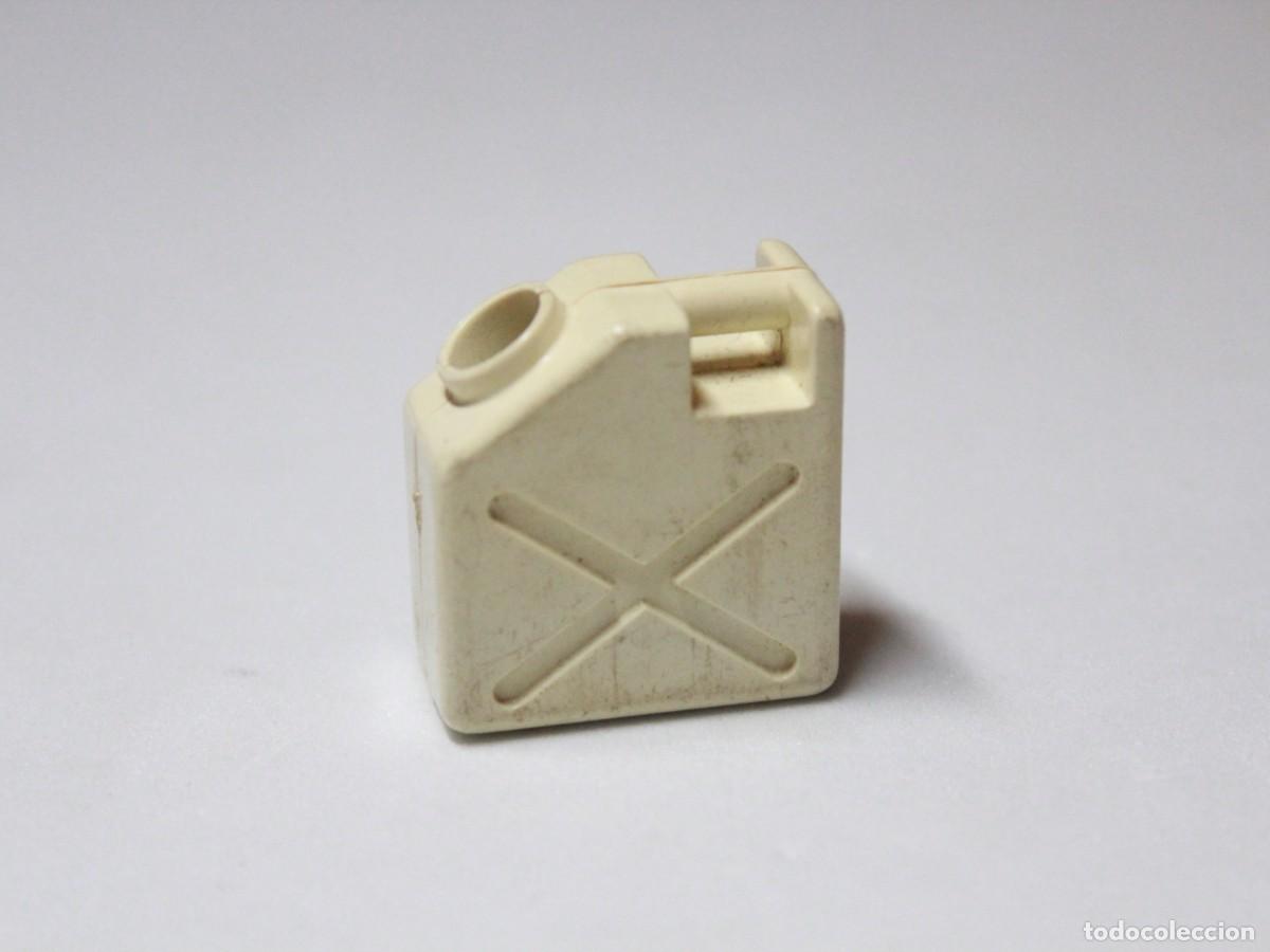 Playmobil: Accesorio playmobil bid&oacute;n gasolina blanco combustible taller veh&iacute;culo