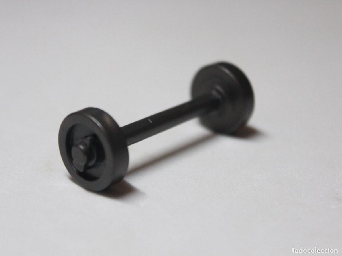 Playmobil: Accesorio playmobil eje con dos ruedas negro veh&iacute;culo carro