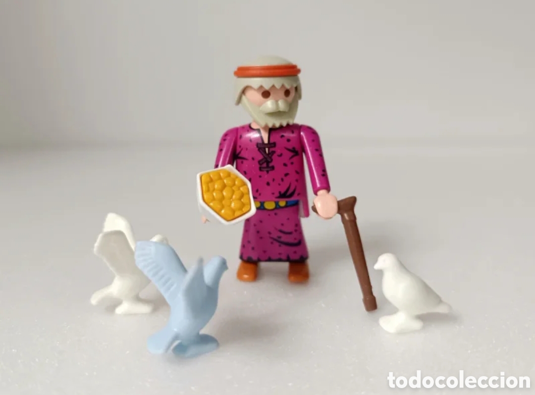 Playmobil: Anciano alimentando palomas Belen Playmobil
