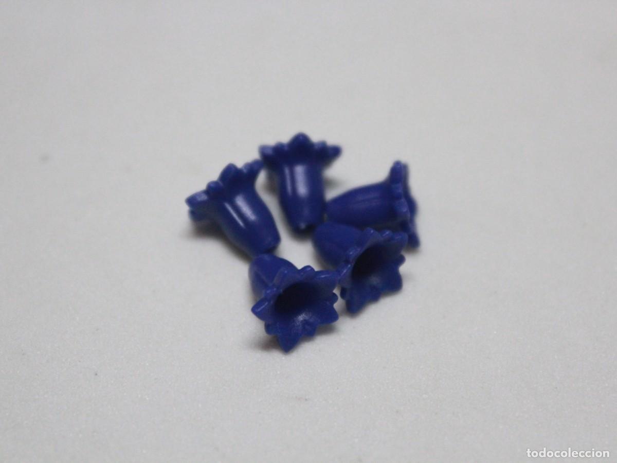 Playmobil: Accesorio playmobil lote 5 flores azules decoraci&oacute;n jard&iacute;n plantas
