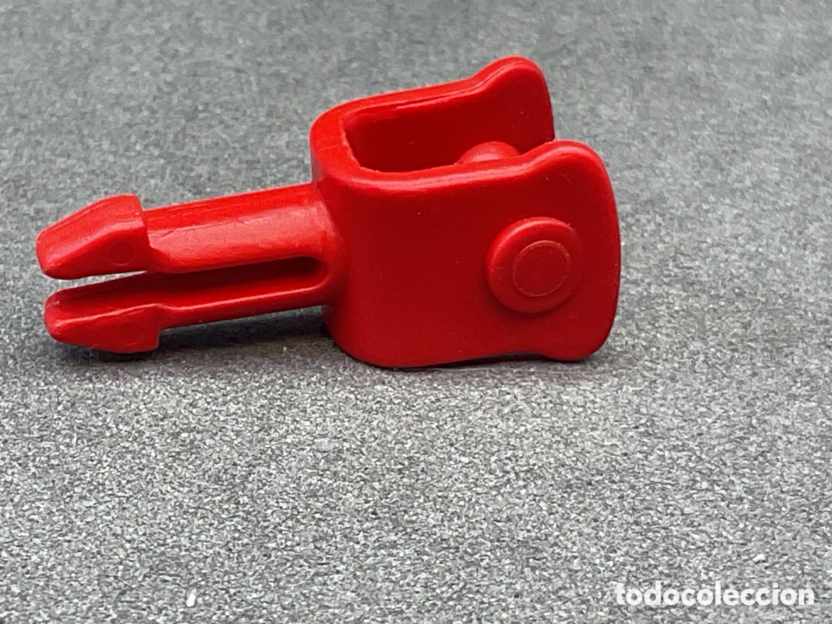 Playmobil: ACCESORIO PLAYMOBIL. EJE , ENGANCHE COLOR ROJO. 26 X 11 MM.