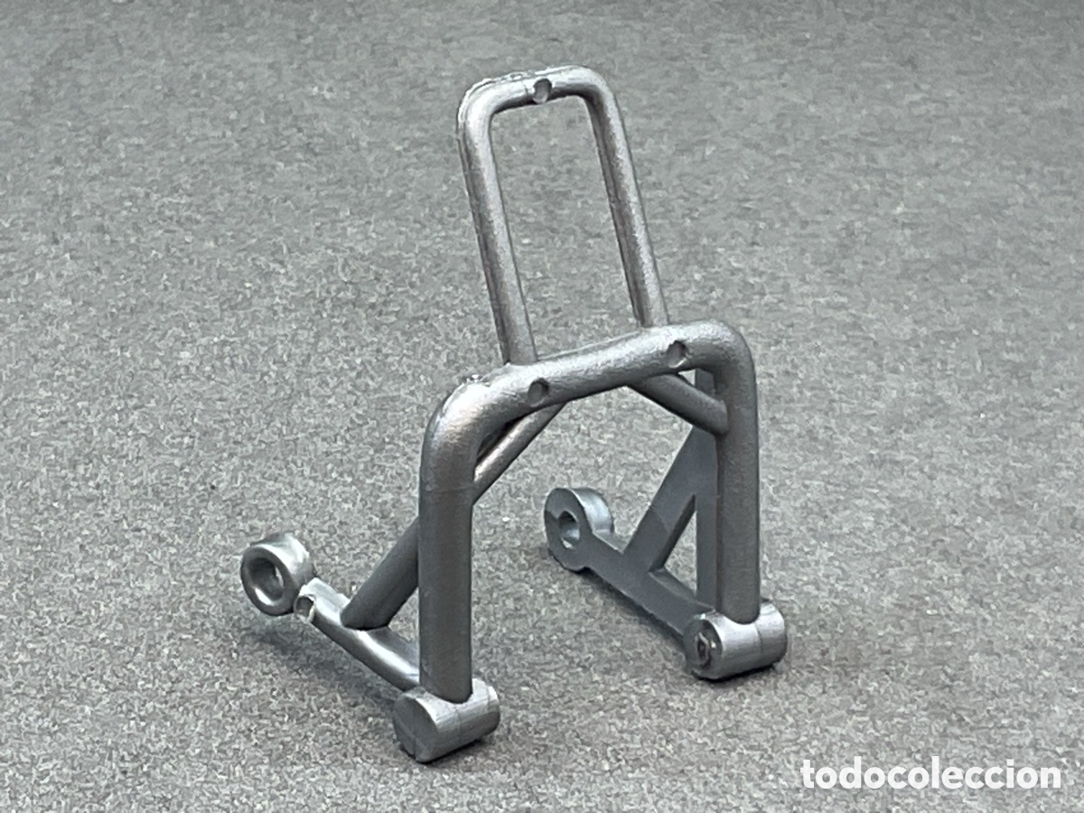 Playmobil: ACCESORIO PLAYMOBIL. CABALLETE, SOPORTE COLOR GRIS METALIZADO.