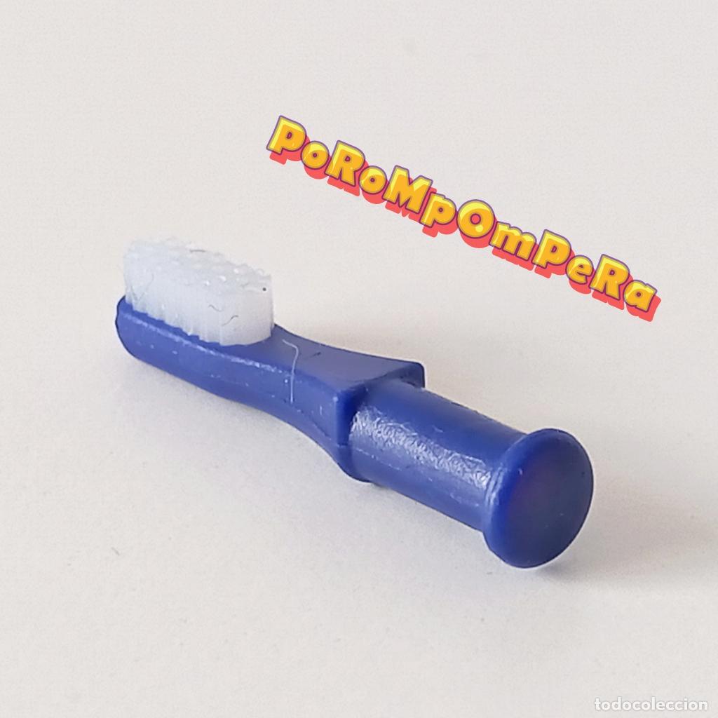 Playmobil: PLAYMOBIL cepillo de dientes azul limpieza dental cuarto de ba&ntilde;o accesorio dentista T5