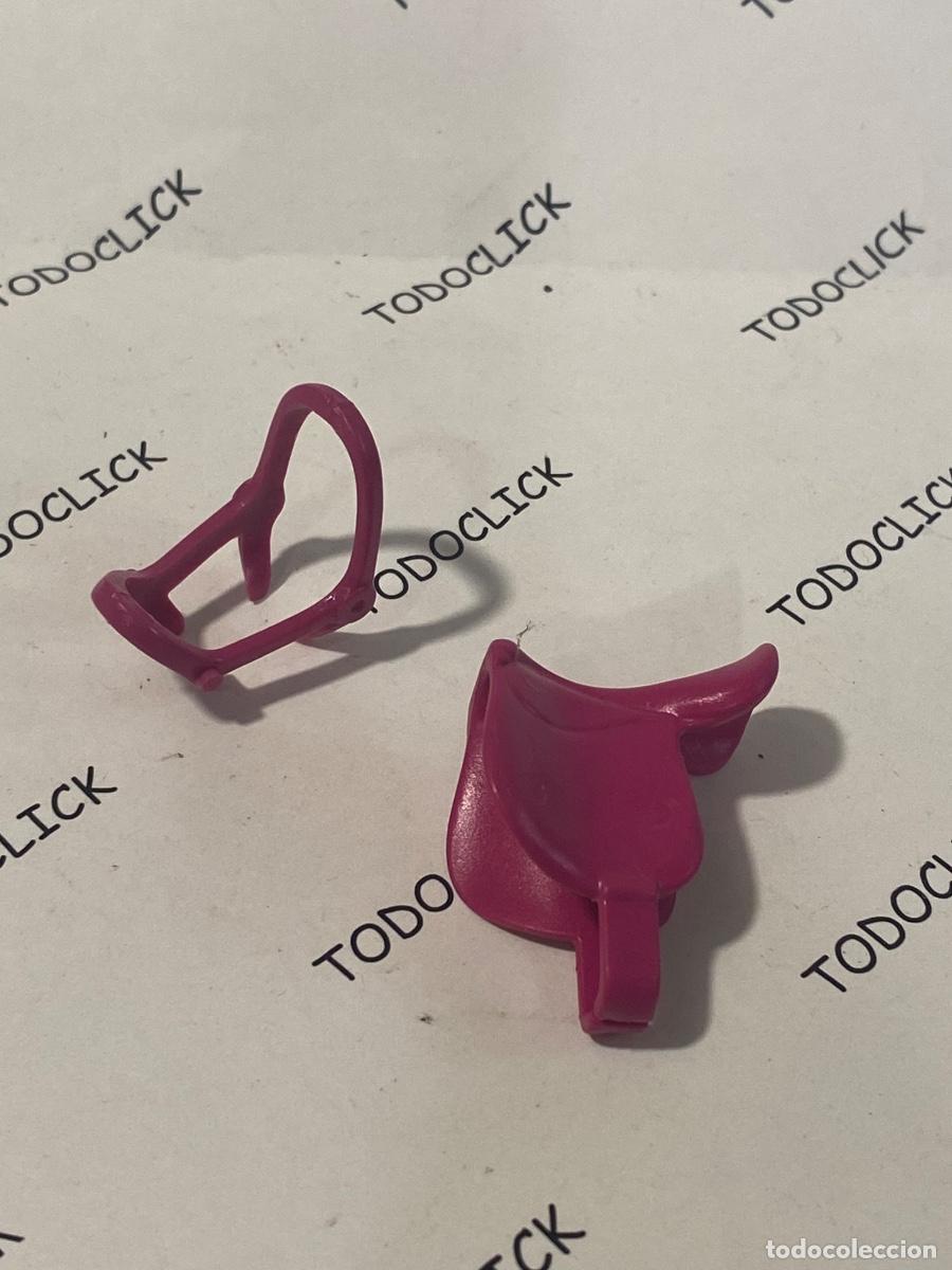 Playmobil: Playmobil sillas y cabezal de caballo (pedido m&iacute;nimo 5&euro;)