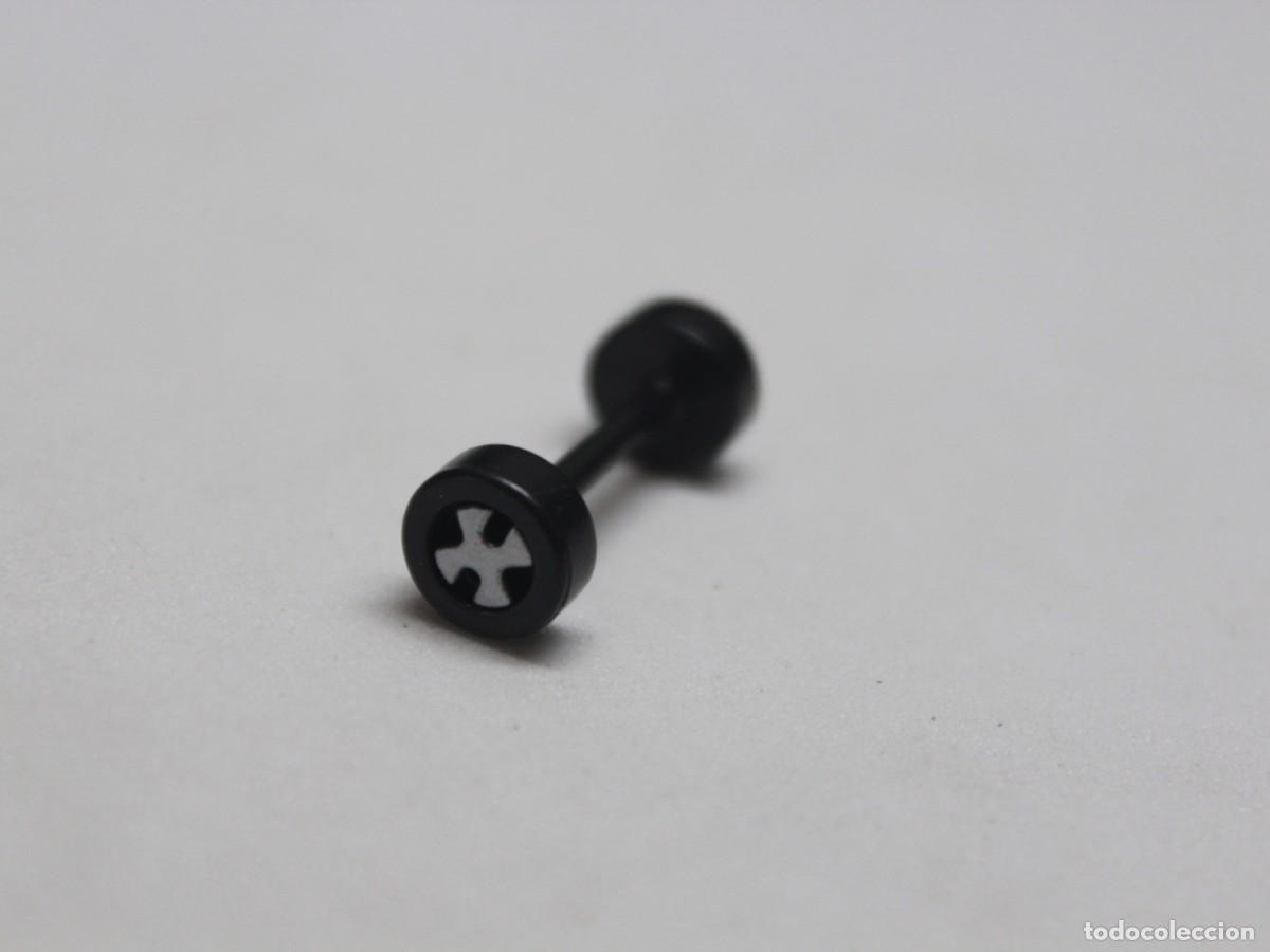 Playmobil: Accesorio playmobil eje con ruedas peque&ntilde;as negras veh&iacute;culo