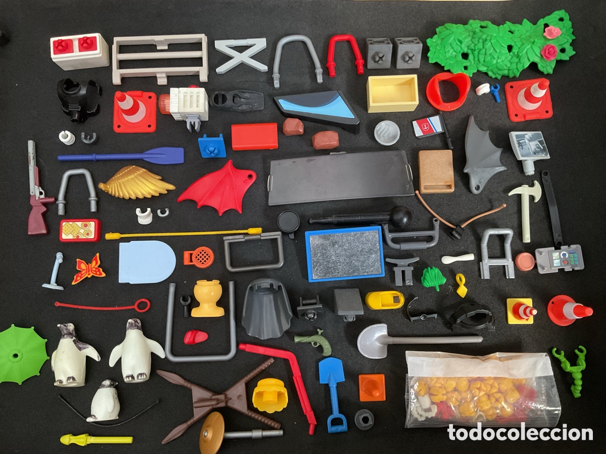Playmobil: LOTES ACCESORIOS PLAYMOBIL + VARIOS.
