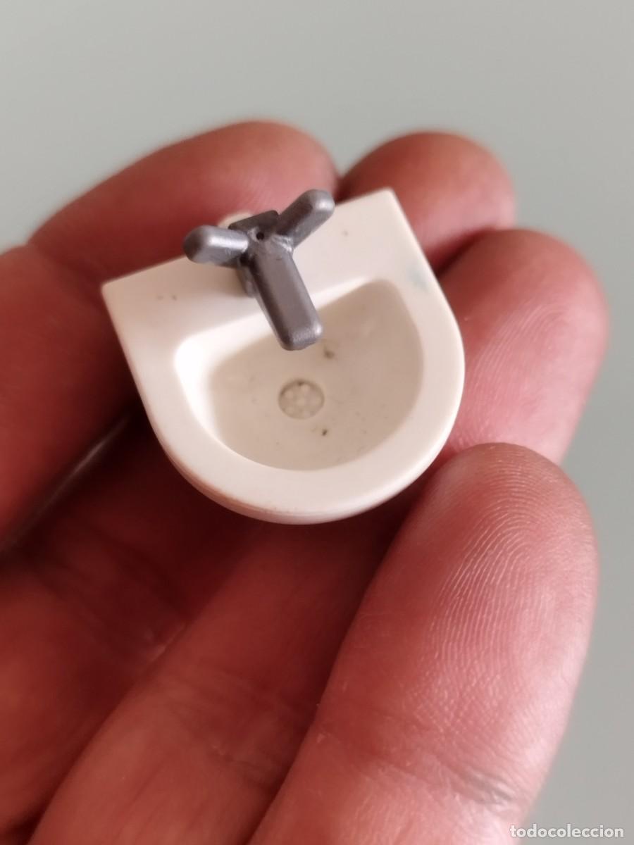 Playmobil: Figura Playmobil. Lavabo, pica de para ba&ntilde;o con grifo. Casa.