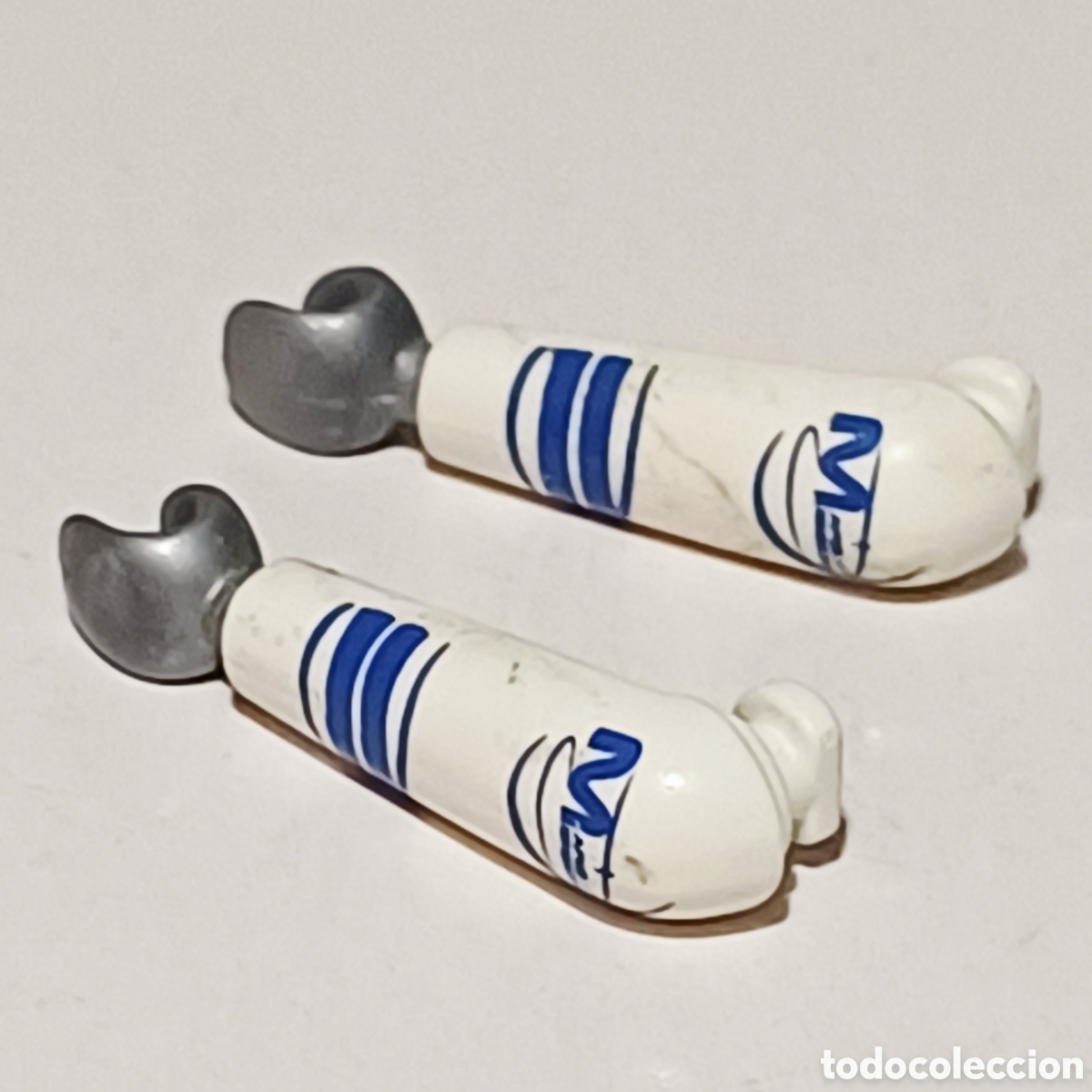 Playmobil: Pieza playmobil brazos blancos rayas azules manos grises astronauta robot