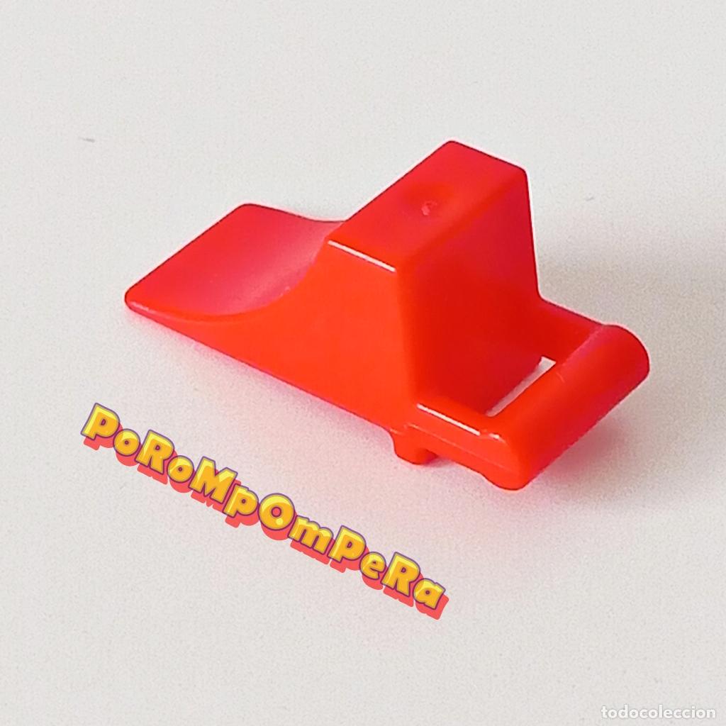 Playmobil: PLAYMOBIL calzo rojo para veh&iacute;culo cu&ntilde;a cami&oacute;n tope coche avi&oacute;n tren T5