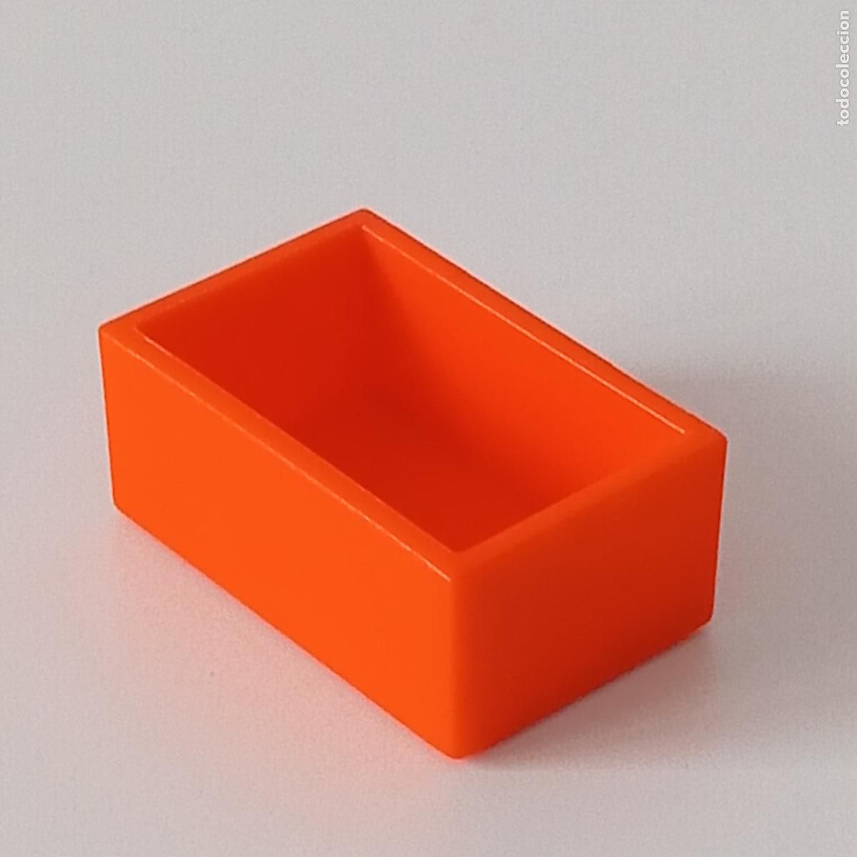 Playmobil: PLAYMOBIL caja rectangular naranja - SET/S POR DETERMINAR A7 - Foto 2