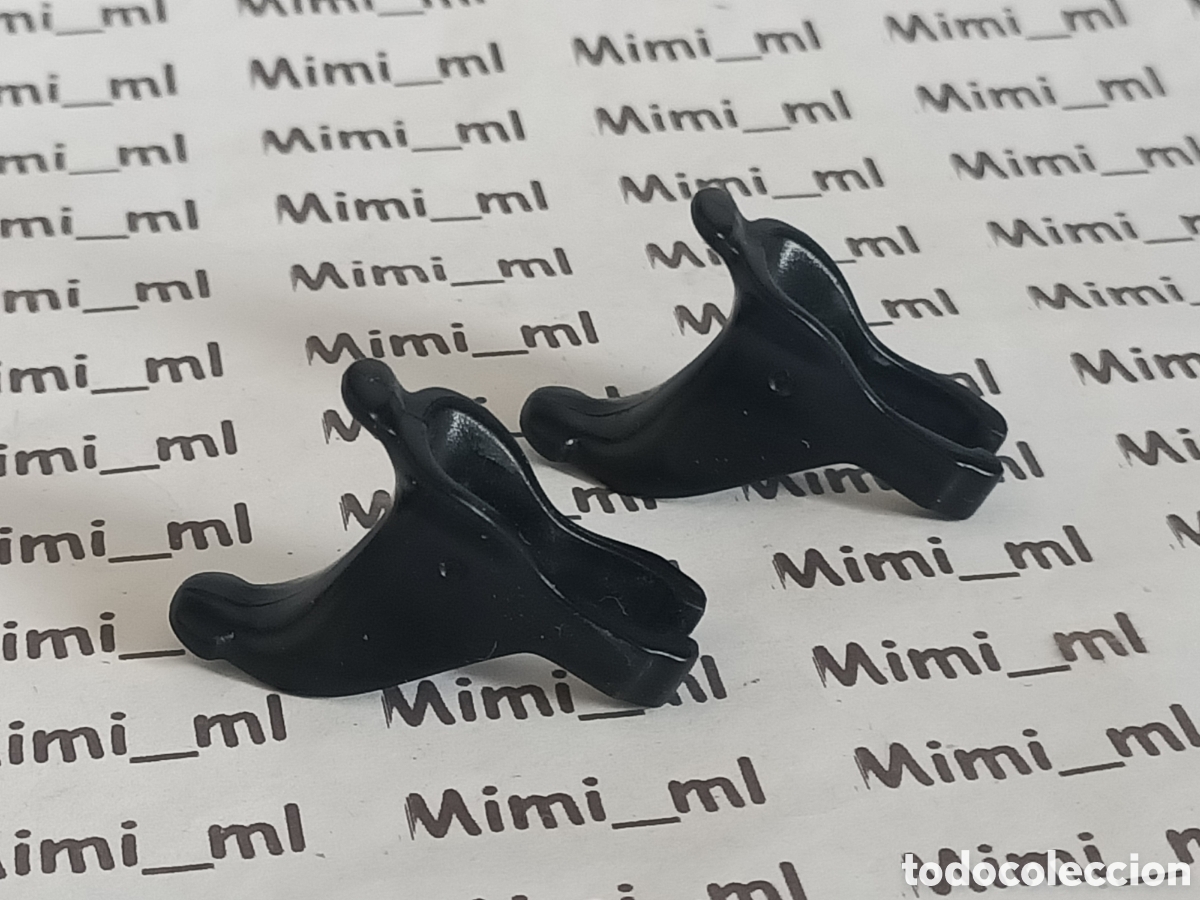 Playmobil: Playmobil 2 sillas negras caballo medieval monturas