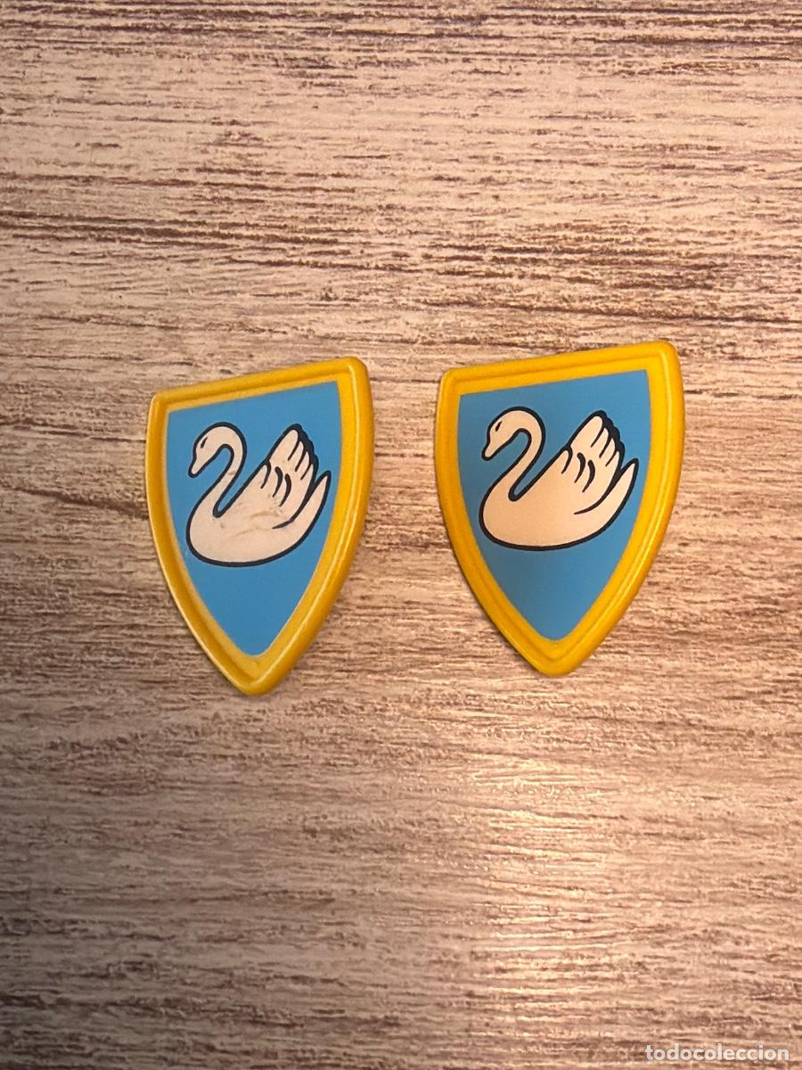 Playmobil: LOTE Escudo bandera primera &eacute;poca DIFICIL medieval accesorio playmobil
