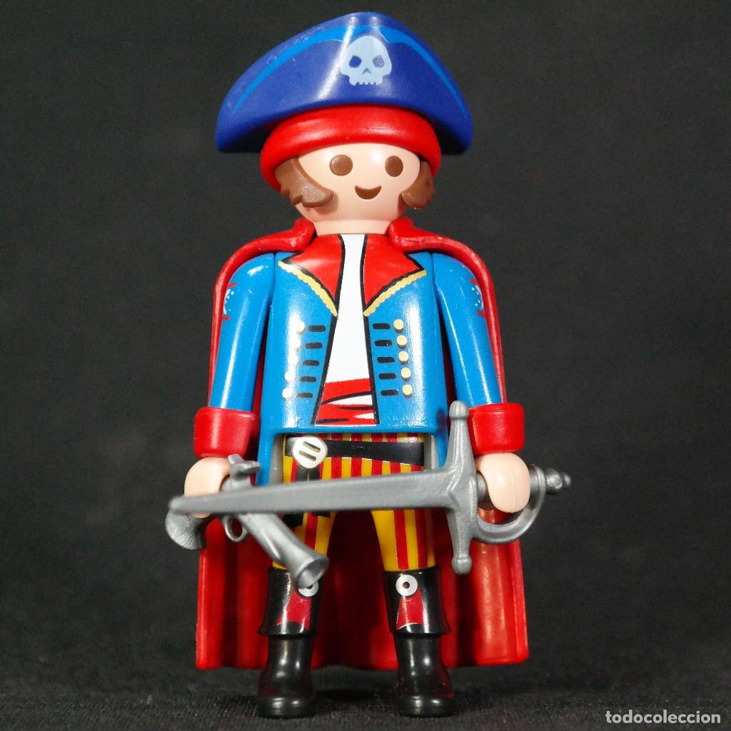 Playmobil: Playmobil pirata con capa larga ☼