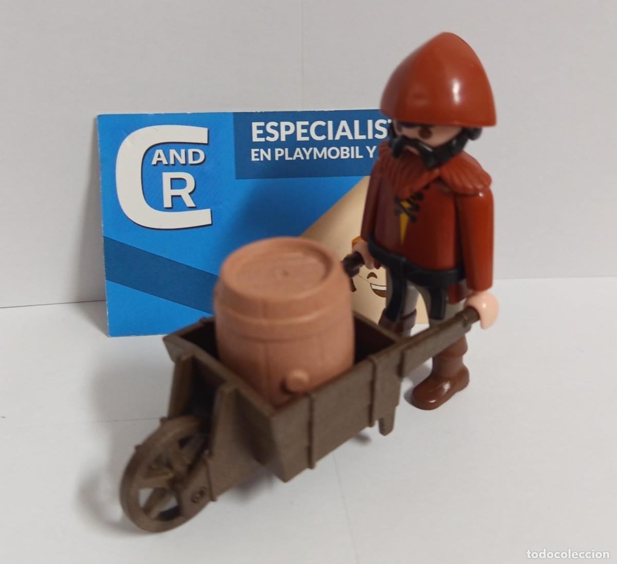 Playmobil: PLAYMOBIL BELEN , ALDEANO CON CARRETILLA Y BARRIL - 10/7/25