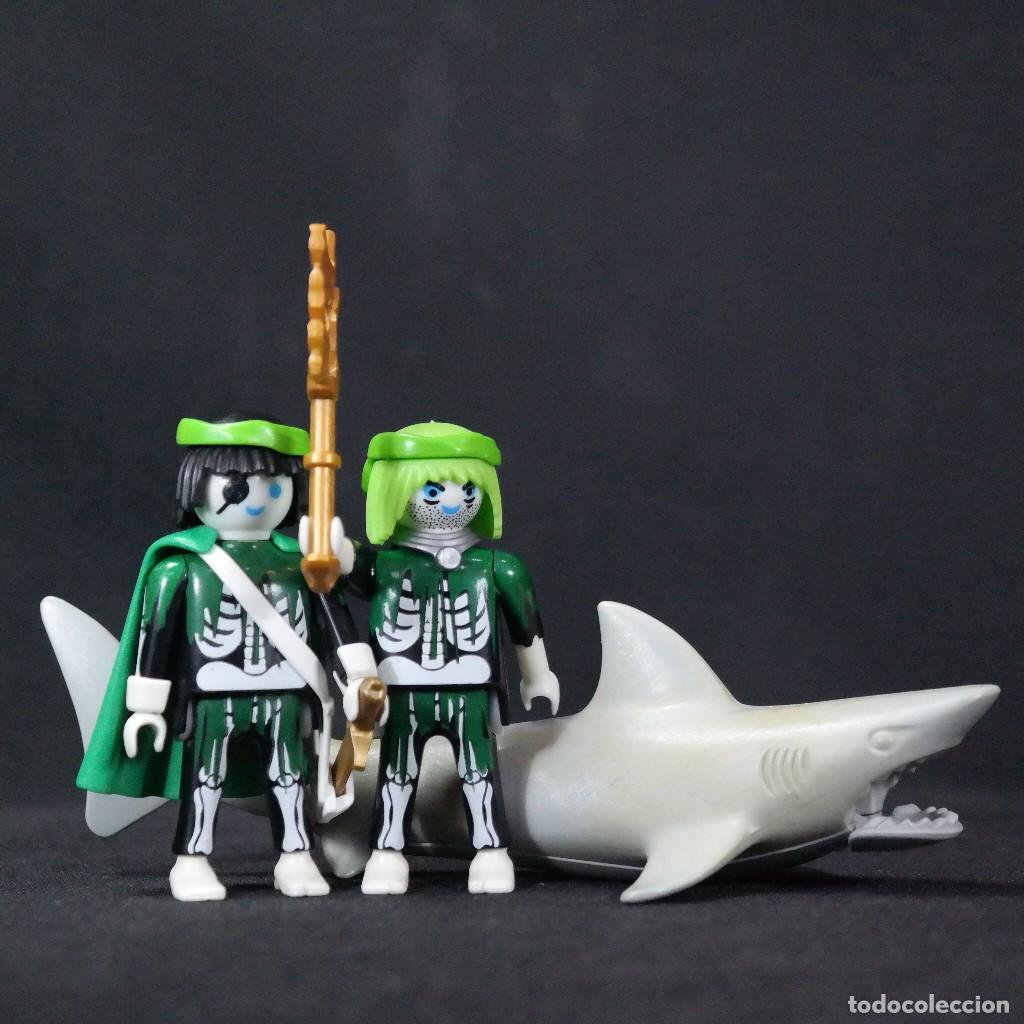 Playmobil: Playmobil dos piratas fantasmas con tiburon ☼