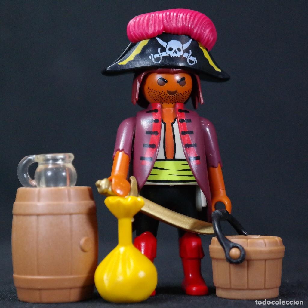 Playmobil: Playmobil pirata con barril ☼