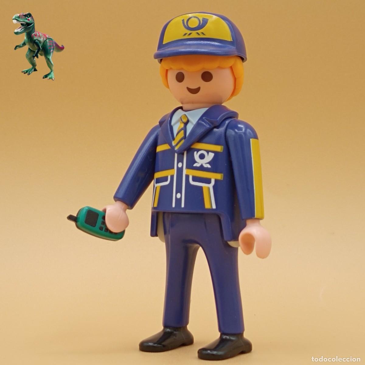 Playmobil: Playmobil figura repartidor de DHL cartero transportista correo postal paquetes city life 4401