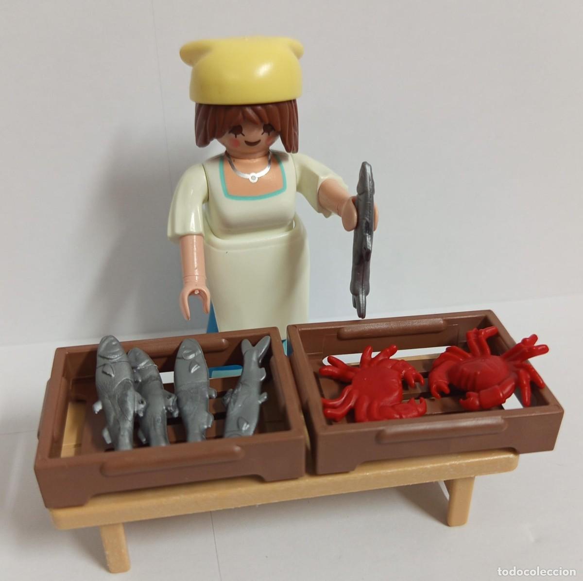 Playmobil: PLAYMOBIL ALDEANA , VENDEDORA PESCADO - 10/7/25