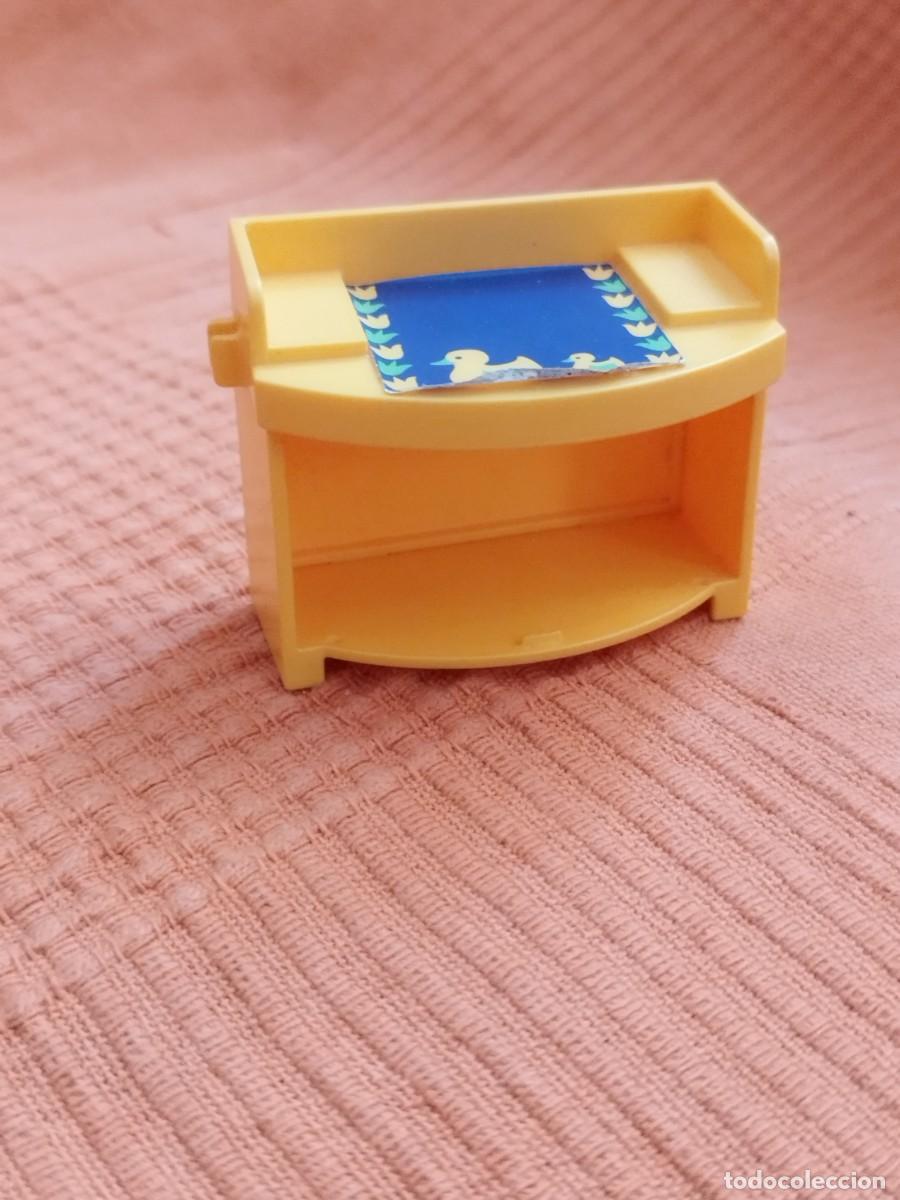 Playmobil: Figura Playmobil. Mueble cambiador de habitacion de bebe.
