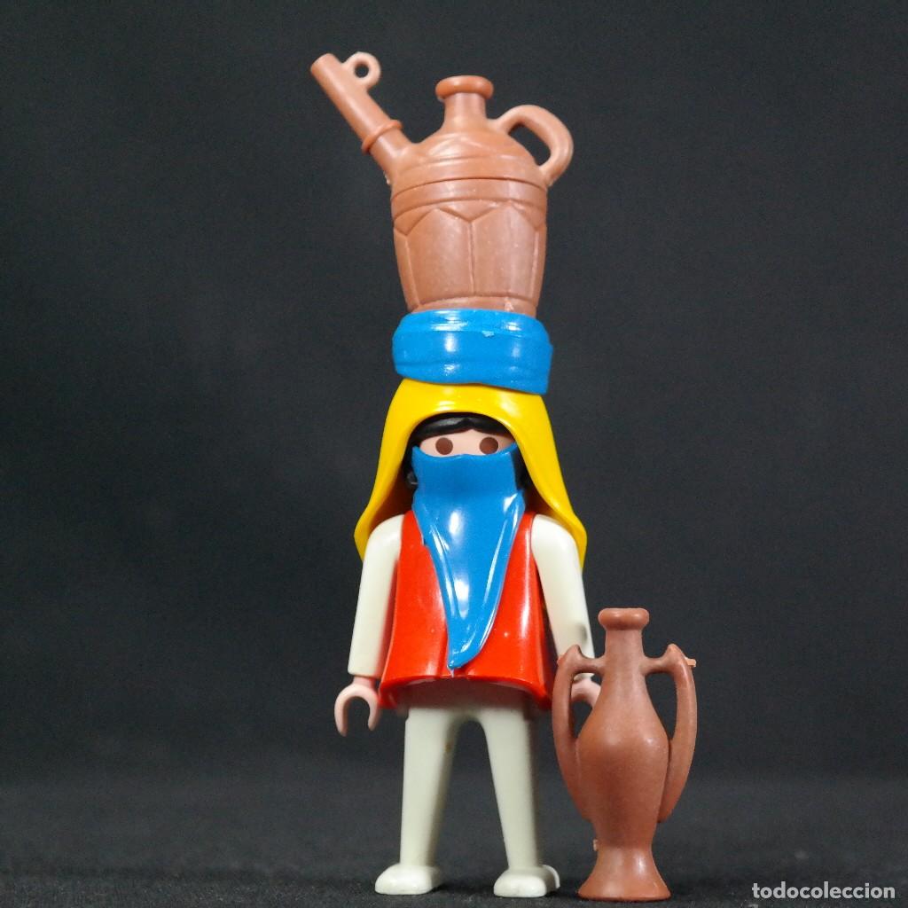 Playmobil: Playmobil beduina con anforas ☼