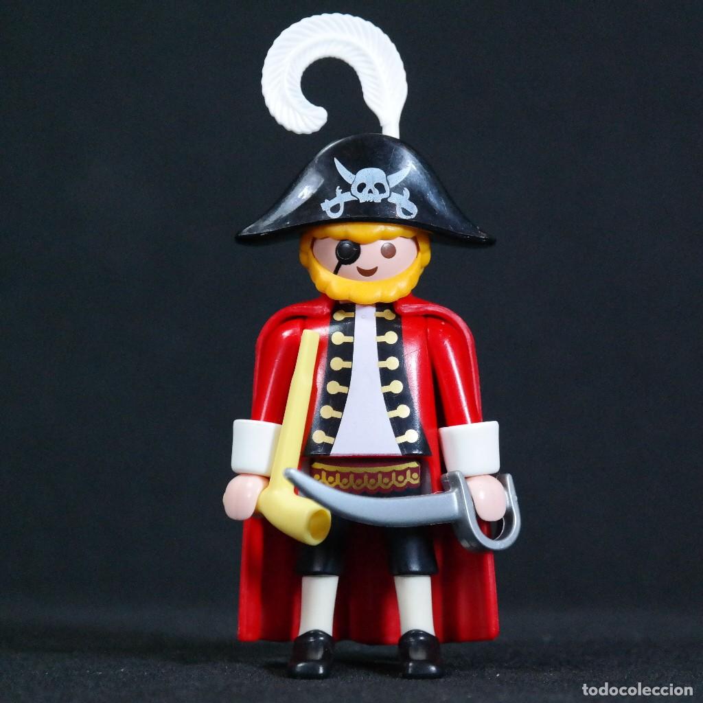 Playmobil: Playmobil pirata con capa larga ☼