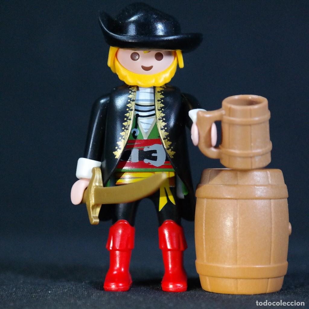 Playmobil: Playmobil pirata con barril ☼
