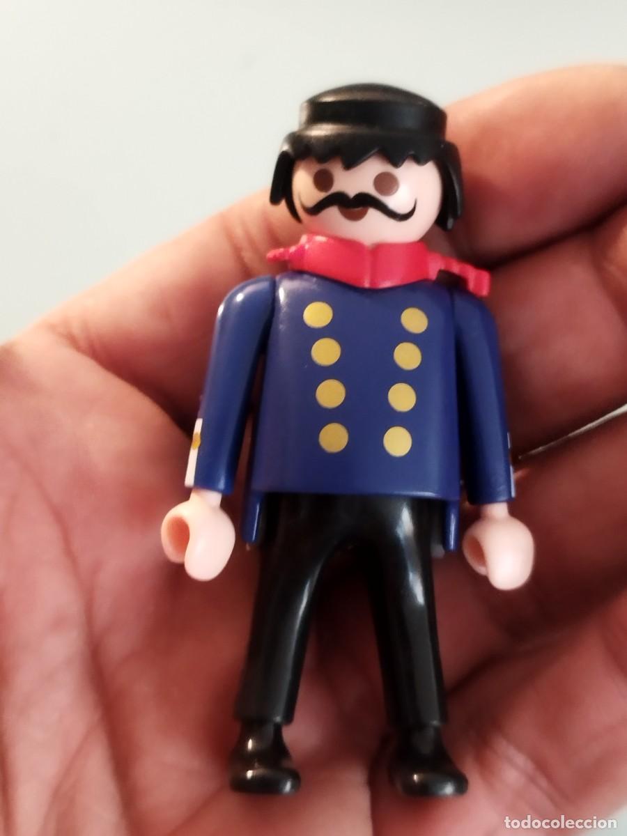 Playmobil: Figura Playmobil. Oficial de &eacute;poca victoriana.