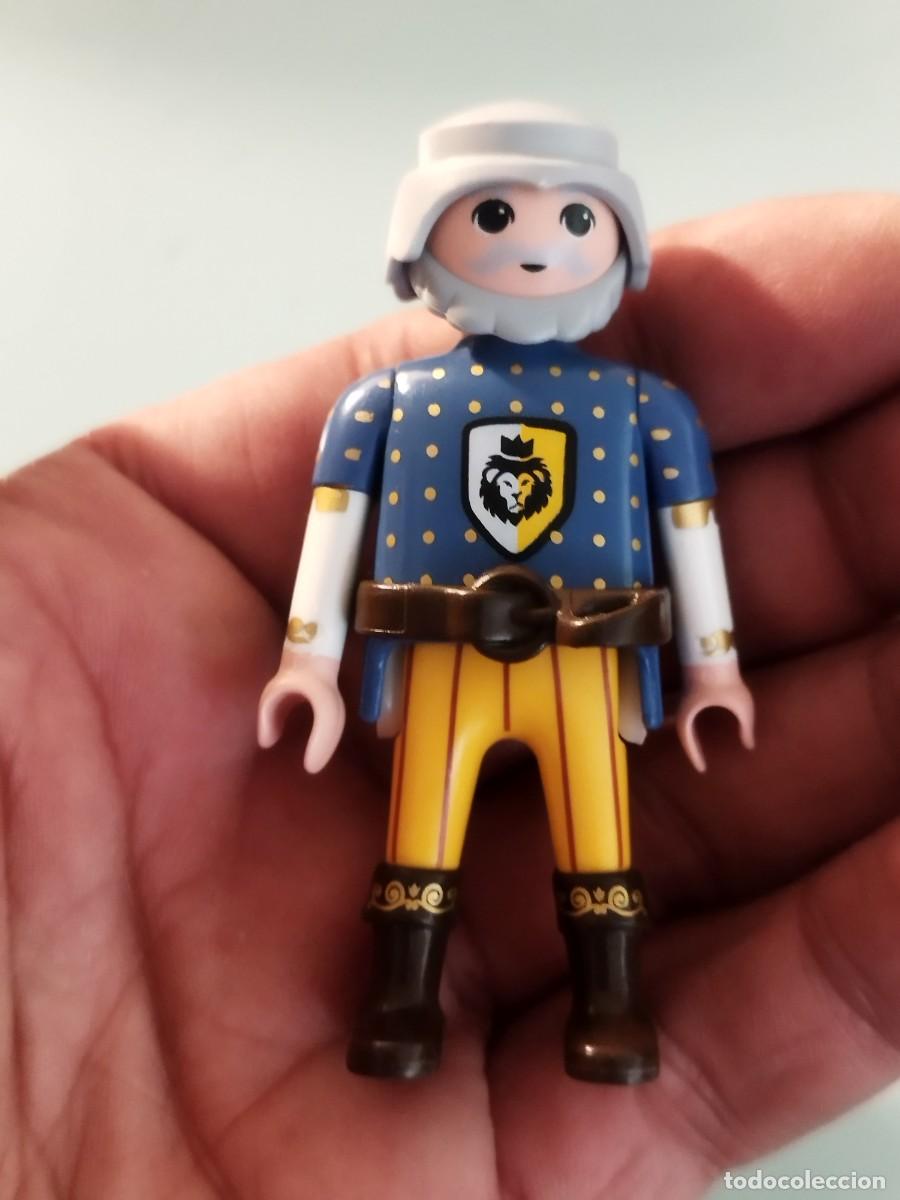 Playmobil: Figura Playmobil. Rey Kenric (de la serie o tem&aacute;tica Super 4),