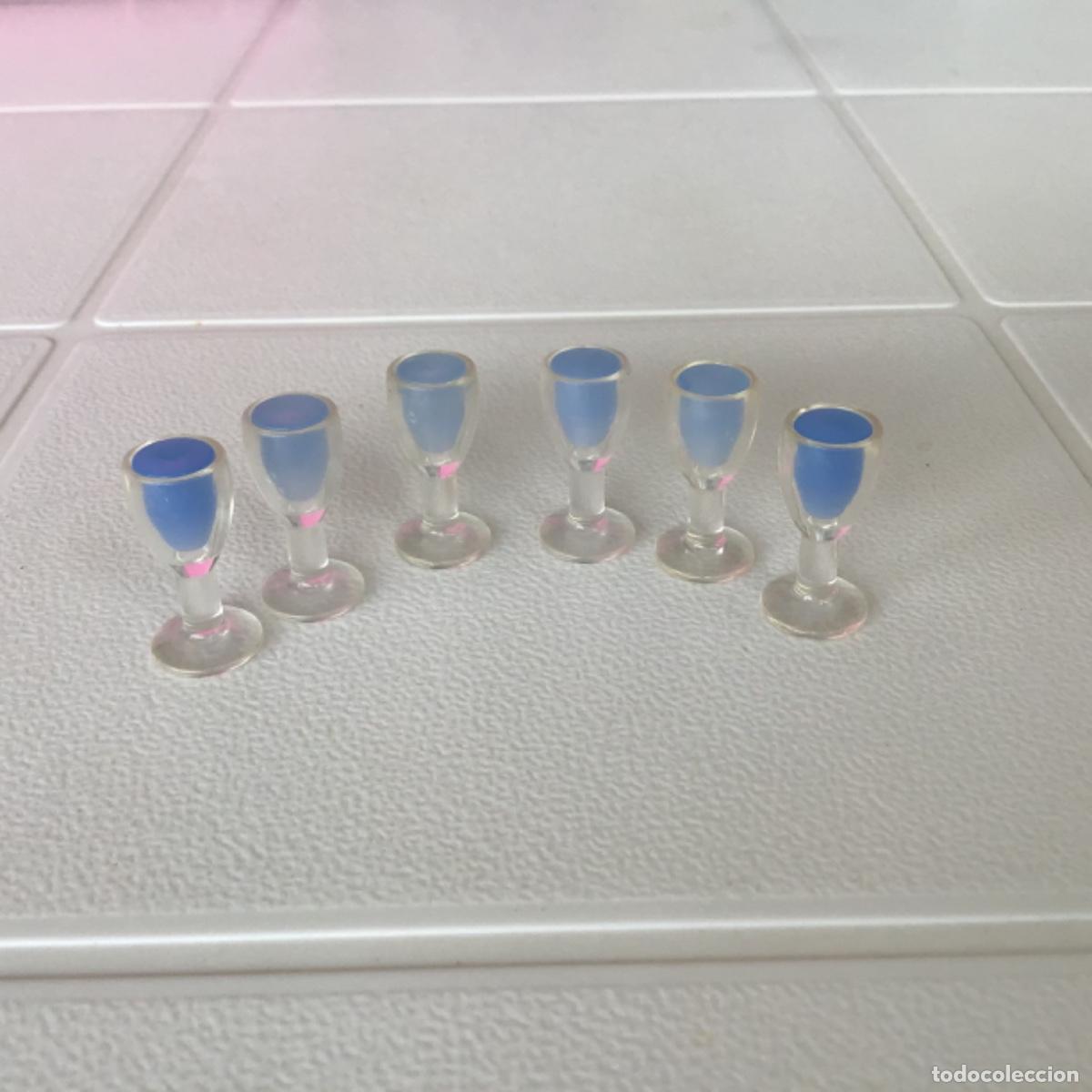 Playmobil: Playmobil Lote seis copas con agua alimentaci&oacute;n, casa, medieval.