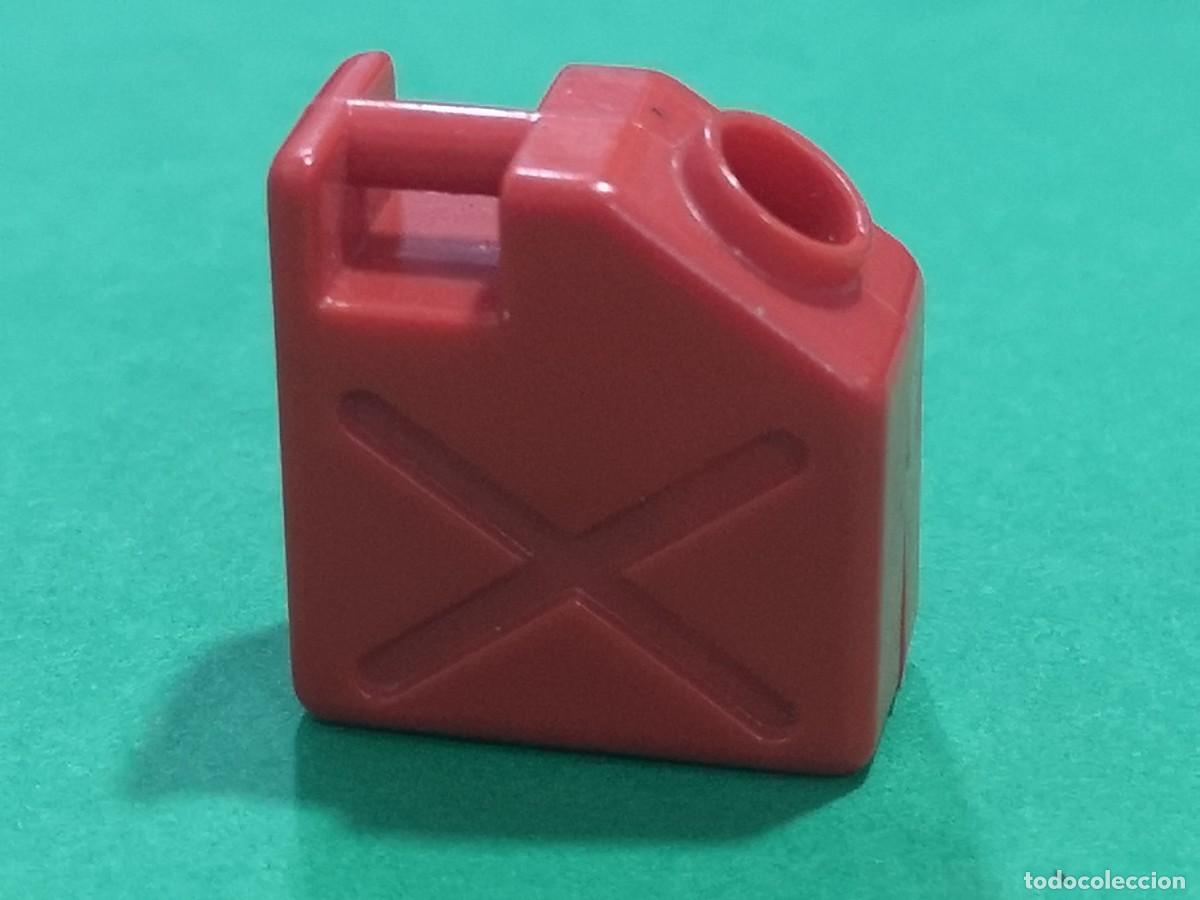 Playmobil: Playmobil 3434 garrafa roja gasolina aceite Gasolinera texaco estaci&oacute;n servicio Nil
