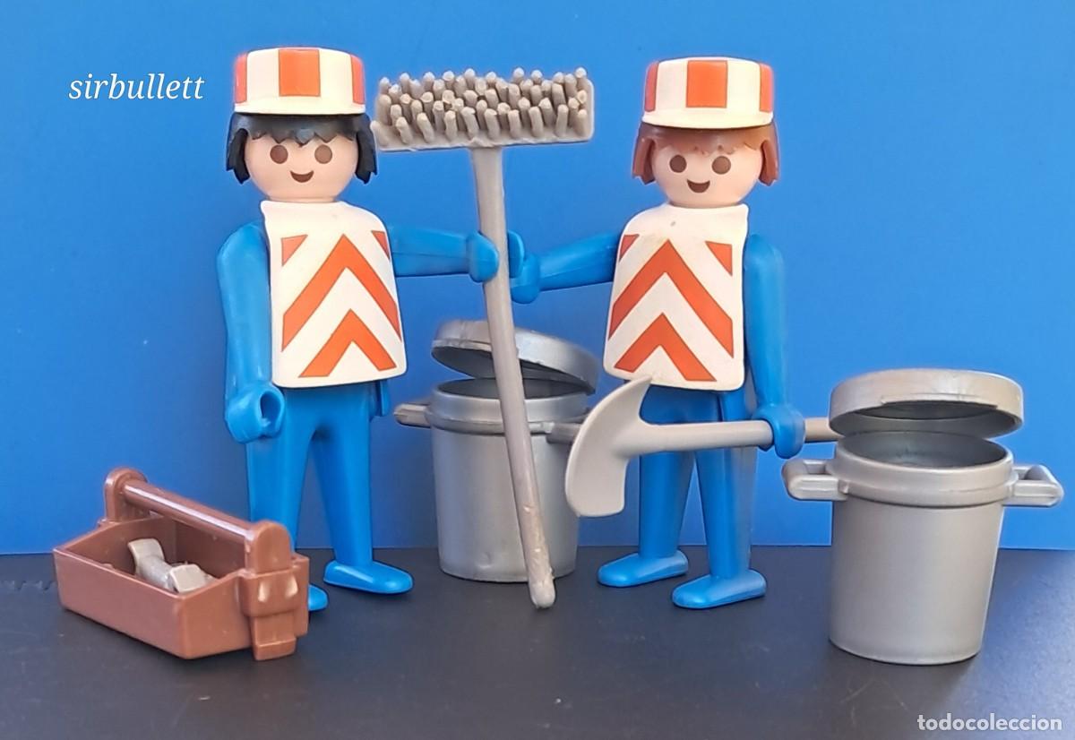 Playmobil: 2 Figuras Operarios de Obras Limpieza Peto accesorios. 1 &eacute;poca 3314 / 3470 Famobil