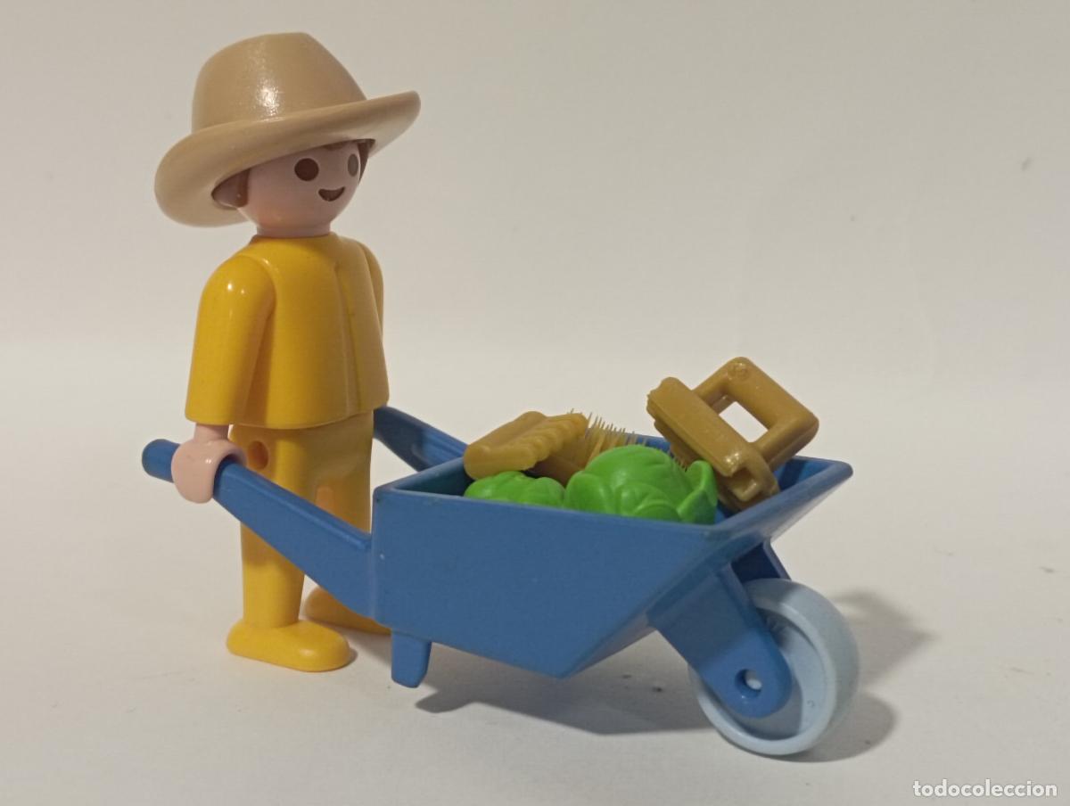 Playmobil: PLAYMOBIL FIGURA NI&Ntilde;O CON CARRETILLA