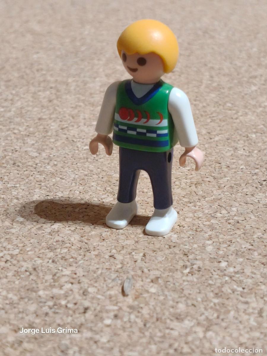 Playmobil: PLAYMOBIL FIGURA NI&Ntilde;O REF 30101580 SETS 3950 4150